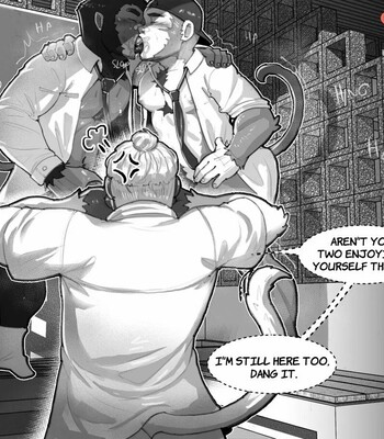 Kinky Breaktime With Monkey Friends 022