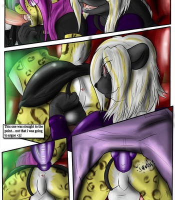 Giving A BIG Tip! 003